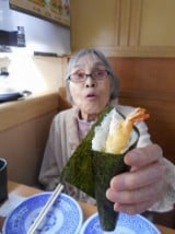 初めて食べる海老天寿司